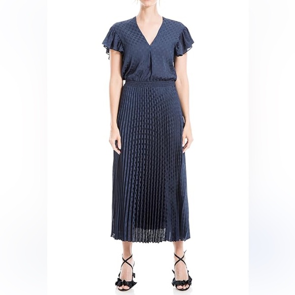 Max Studio NWT Polka Dot Pleated Flutter Sleeve Dress Size S - Picture 1 of 13